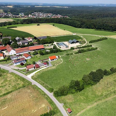 Wo Sich Kuh, Fuchs Und Hase Gute Nacht Sagen Wolfsegg Exterior foto